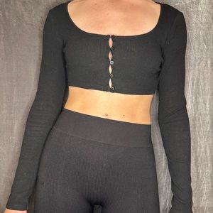 Black cropped long sleeve